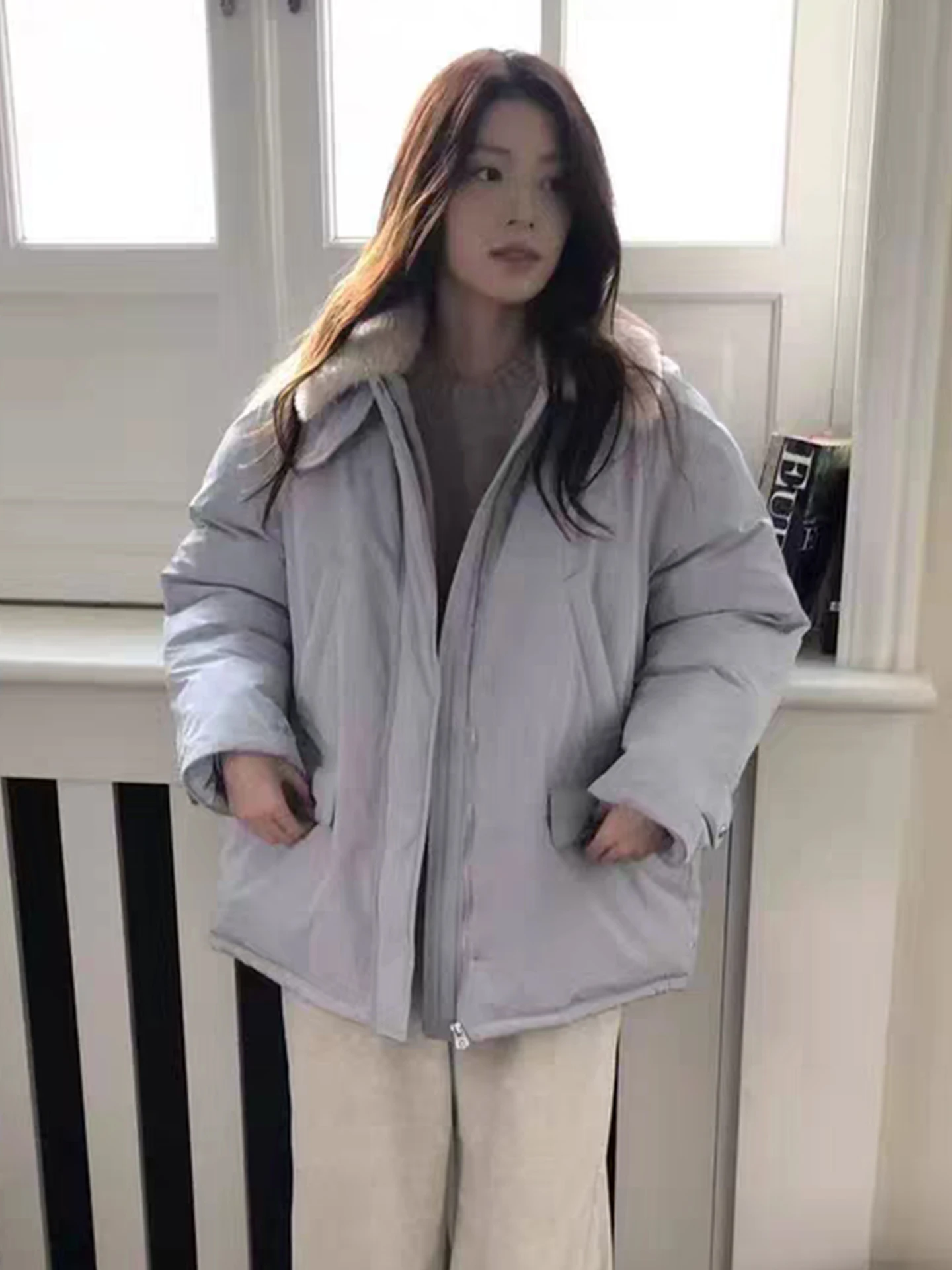 Casual Lamb Fur Collar down Jacket Women's Mid-Length Cotton Coat Winter New Style Warmth Long Sleeve Zipper Closure Color
Casual Lamb Fur Collar down Jacket Women's Mid-Length Cotton Coat Winter New Style Warmth Long Sleeve Zipper Closure Color