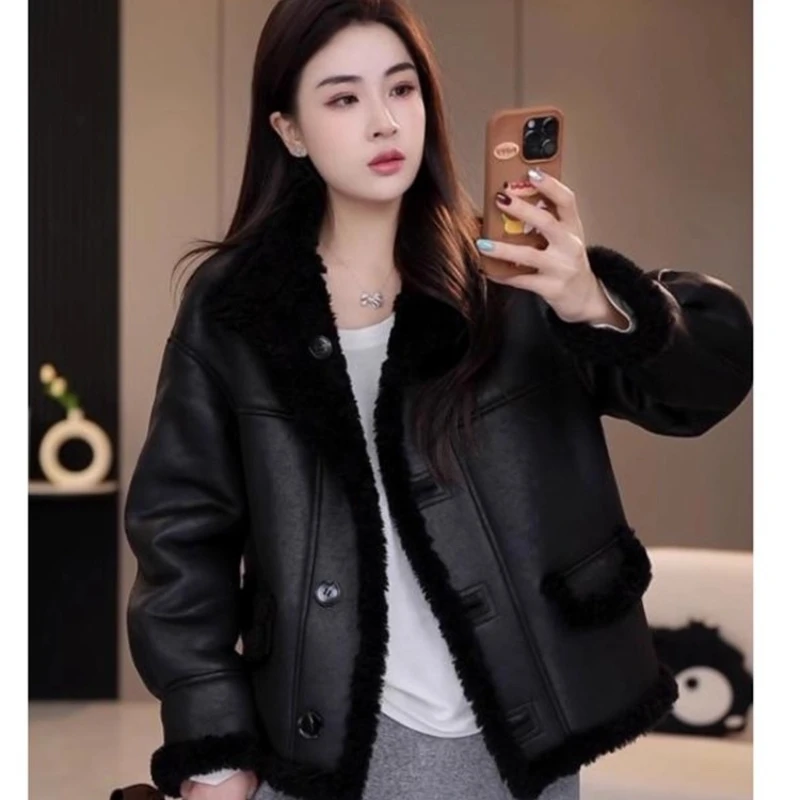 Women Double Sided Faux Fur Jacket Loose Warm Fleece Coat Winter Long Sleeve Top Fashion Outwear
Women Double Sided Faux Fur Jacket Loose Warm Fleece Coat Winter Long Sleeve Top Fashion Outwear