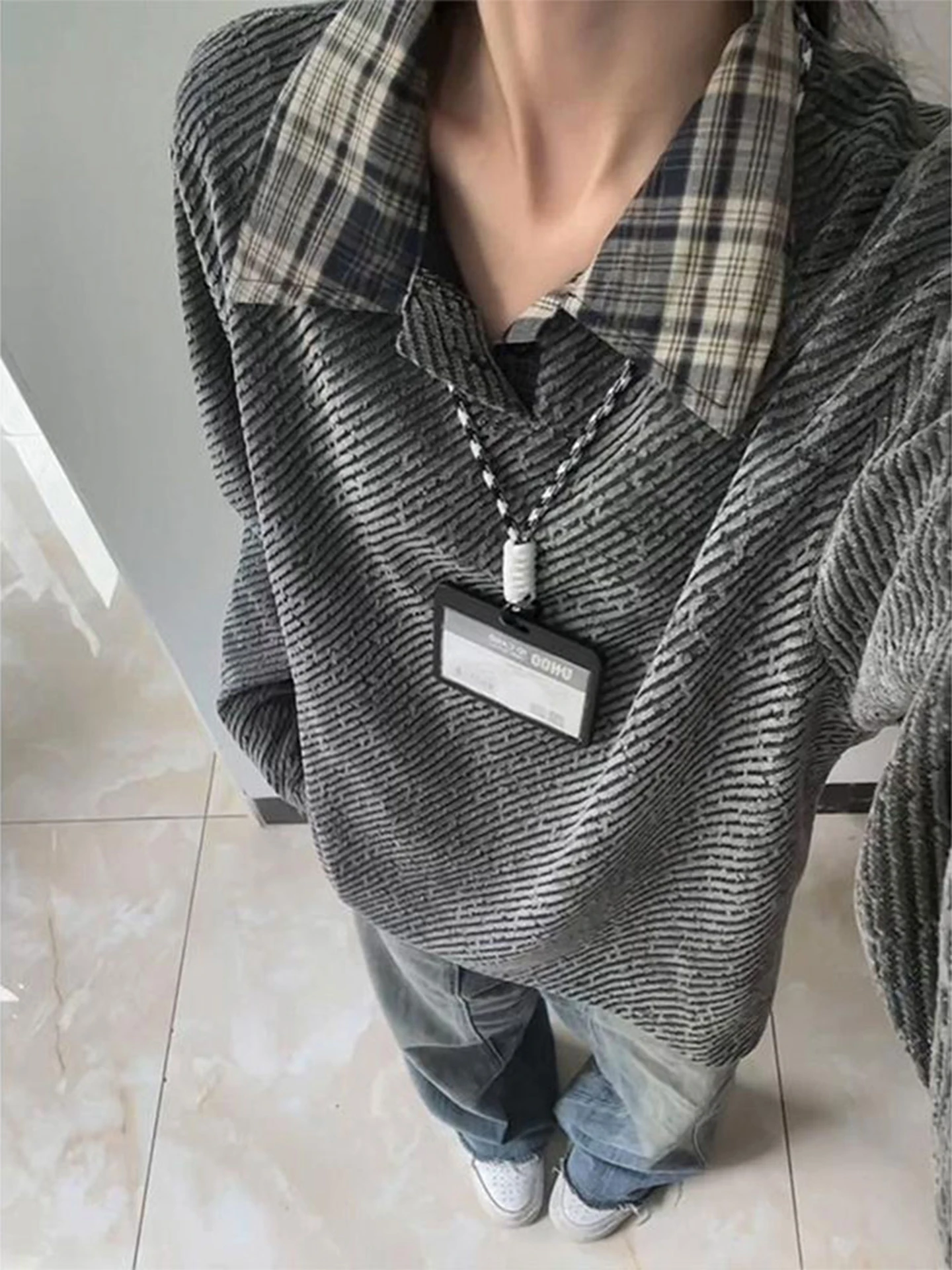 Knitted irt Sweatirt Men's Long Sve Turn-down Collar Plaid Patchwork Autumn Outerwear Casual Streetwear
Knitted irt Sweatirt Men's Long Sve Turn-down Collar Plaid Patchwork Autumn Outerwear Casual Streetwear