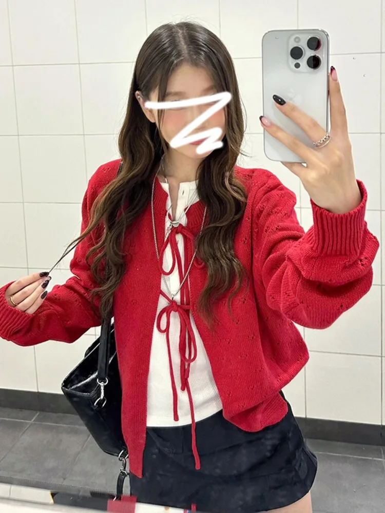 Красный вязаный свитер женский Sle 2025, новинка весны, повседневный свободный вязаный кардиган, пальто для поездок на работу, круглый Ne Long Sve Regula...
Красный вязаный свитер женский Sle 2025, новинка весны, повседневный свободный вязаный кардиган, пальто для поездок на работу, круглый Ne Long Sve Regula...