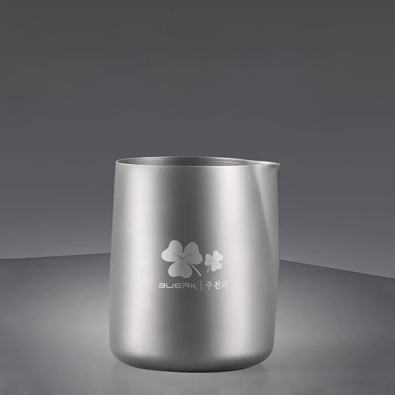Portable Titanium Travel Tea Set – Lightweight Camping Tea Kit with Insulated Teapot & Double-Wall Cups, with Storage Bag
Portable Titanium Travel Tea Set – Lightweight Camping Tea Kit with Insulated Teapot & Double-Wall Cups, with Storage Bag
