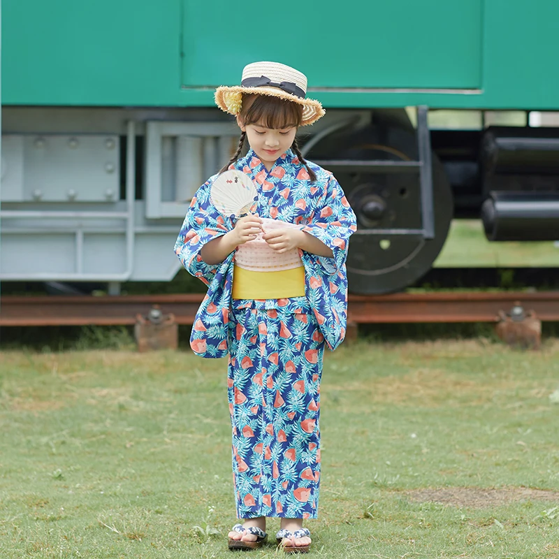 Girl's Japanese Traditional Kimono 100% Cotton Kid's Summer Vintage Dress Stage Performing Clothing Casual Home Wear
Girl's Japanese Traditional Kimono 100% Cotton Kid's Summer Vintage Dress Stage Performing Clothing Casual Home Wear