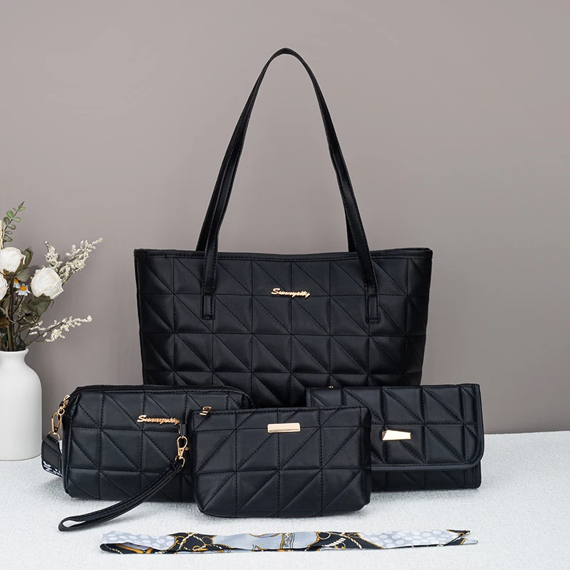 Trendy and fashionable diamond grid versatile, light luxury, simple and lightweight, minimalist tote bag, large capacity handbag
Trendy and fashionable diamond grid versatile, light luxury, simple and lightweight, minimalist tote bag, large capacity handbag