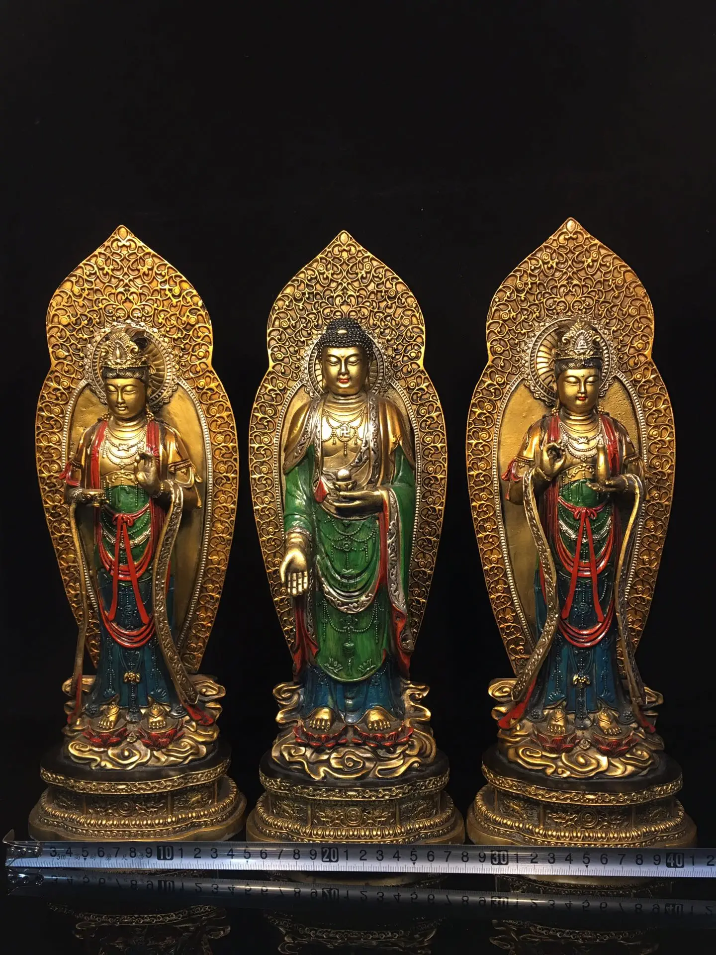 16"Tibetan Temple Collection Old Bronze Painted Western Three Holy Buddha Sakyamuni Avalokitesvara Amitabha Buddha Statue
16"Tibetan Temple Collection Old Bronze Painted Western Three Holy Buddha Sakyamuni Avalokitesvara Amitabha Buddha Statue