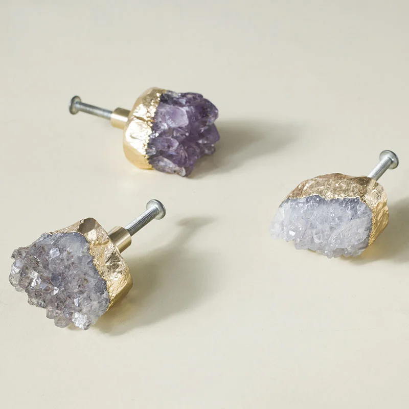 Natural Purple Crystal + Brass Knob Dresser Drawer Knobs Pulls Handles / Cupboard Knobs Furniture Cabinet Handle Pull Hardware
Natural Purple Crystal + Brass Knob Dresser Drawer Knobs Pulls Handles / Cupboard Knobs Furniture Cabinet Handle Pull Hardware