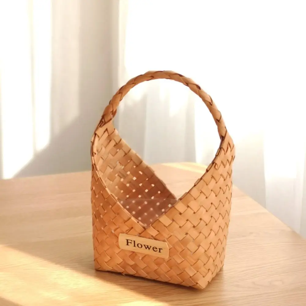 Portable Wooden Flower Basket Wall Mounted Weaving Flower Holder Creative Hand-held Gift Packaging Box Pastry
Portable Wooden Flower Basket Wall Mounted Weaving Flower Holder Creative Hand-held Gift Packaging Box Pastry
