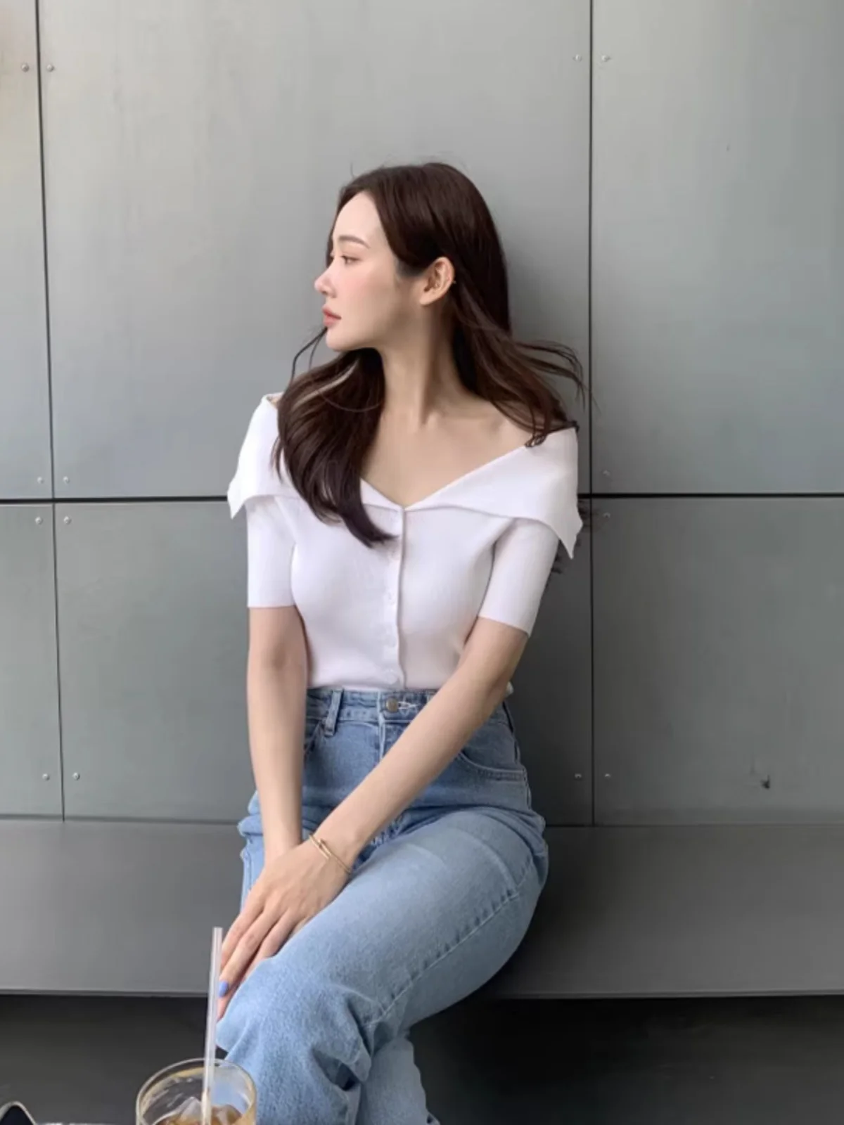 Slim Fit ort Sve Knitted Open Cardigan Women's Chic Design oulder Bared Thin Pure Desire Sle Single Button Summer Top
Slim Fit ort Sve Knitted Open Cardigan Women's Chic Design oulder Bared Thin Pure Desire Sle Single Button Summer Top