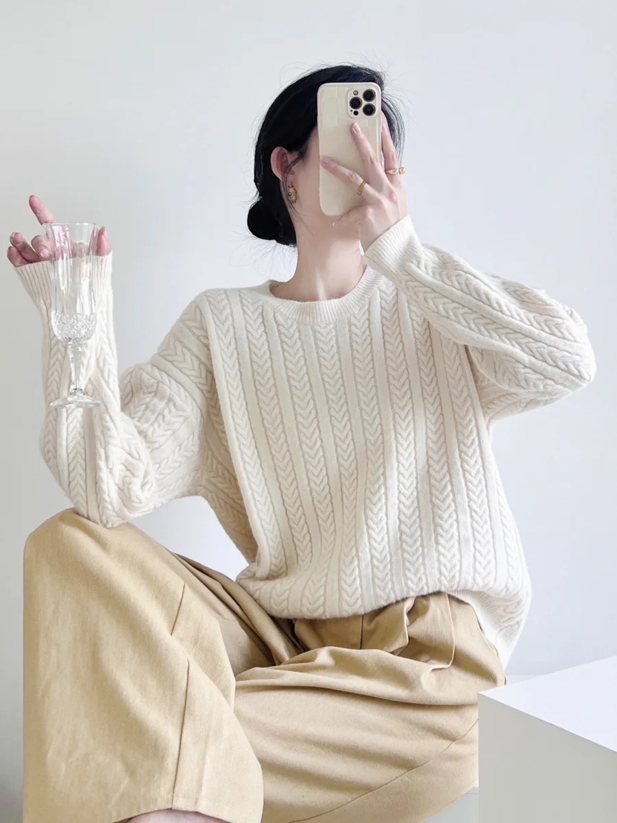 Loose Knitted Sweater Women's round Ne Cable Knit Top Autumn Winter Outerwear Comfortable Soft Retro Japanese Sle
Loose Knitted Sweater Women's round Ne Cable Knit Top Autumn Winter Outerwear Comfortable Soft Retro Japanese Sle