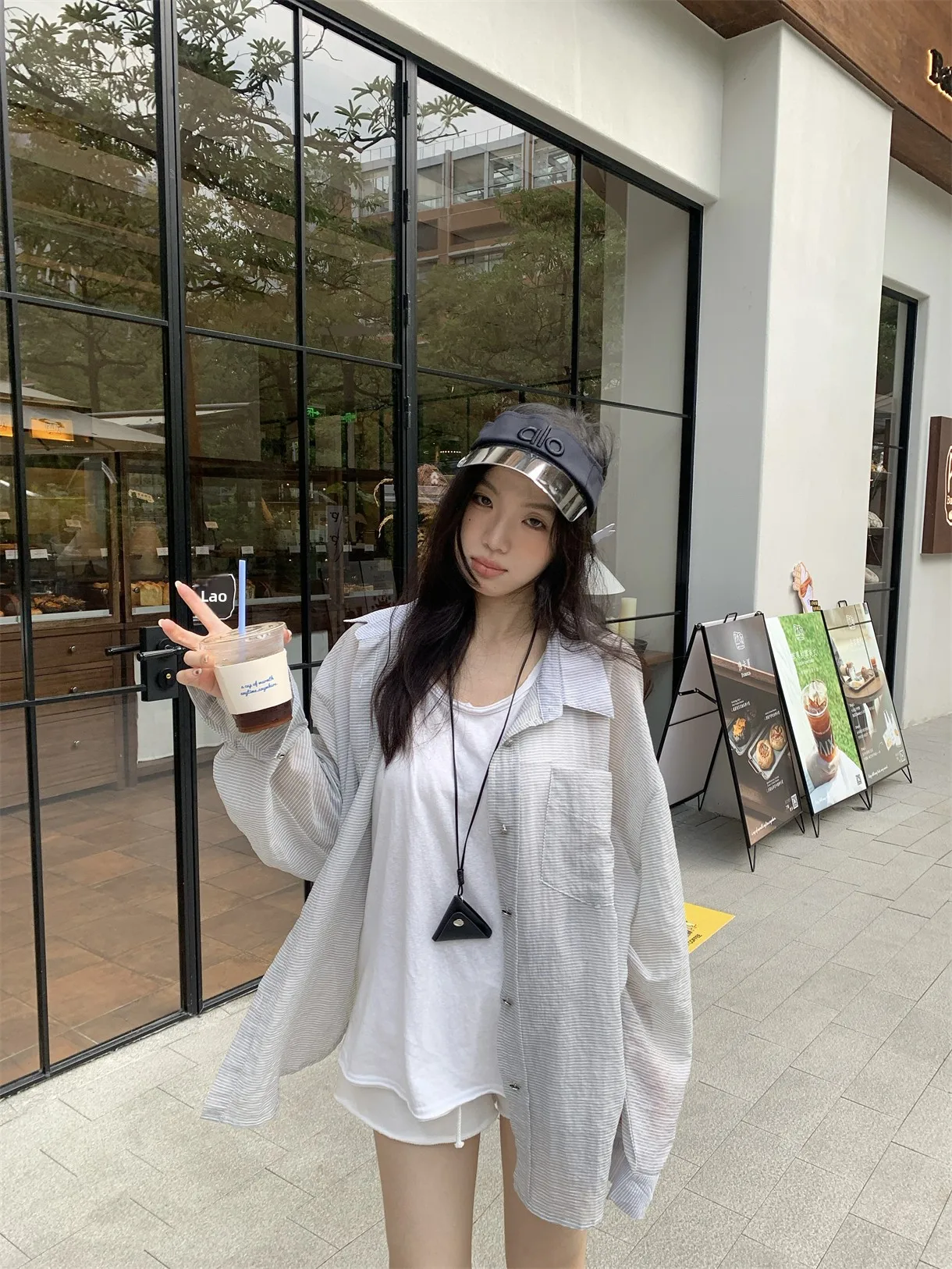 POIO Collar Striped Casual Shirt Thin Outerwear Loose Women's Summer Sun Protection Cardigan Sleeveless Long Sleeve Button up
POIO Collar Striped Casual Shirt Thin Outerwear Loose Women's Summer Sun Protection Cardigan Sleeveless Long Sleeve Button up