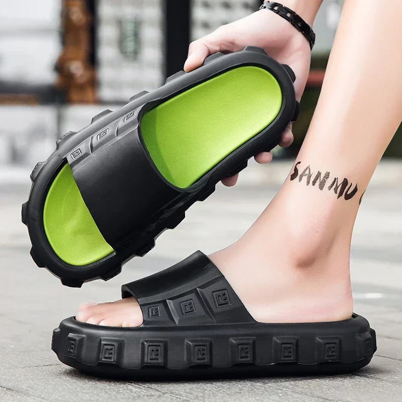 2025 New Men Massage Slippers Slides Indoor Outdoor Sandals Beach Casual Shoes Comfortable Sole Men's Slippers Big Size 40-45
2025 New Men Massage Slippers Slides Indoor Outdoor Sandals Beach Casual Shoes Comfortable Sole Men's Slippers Big Size 40-45