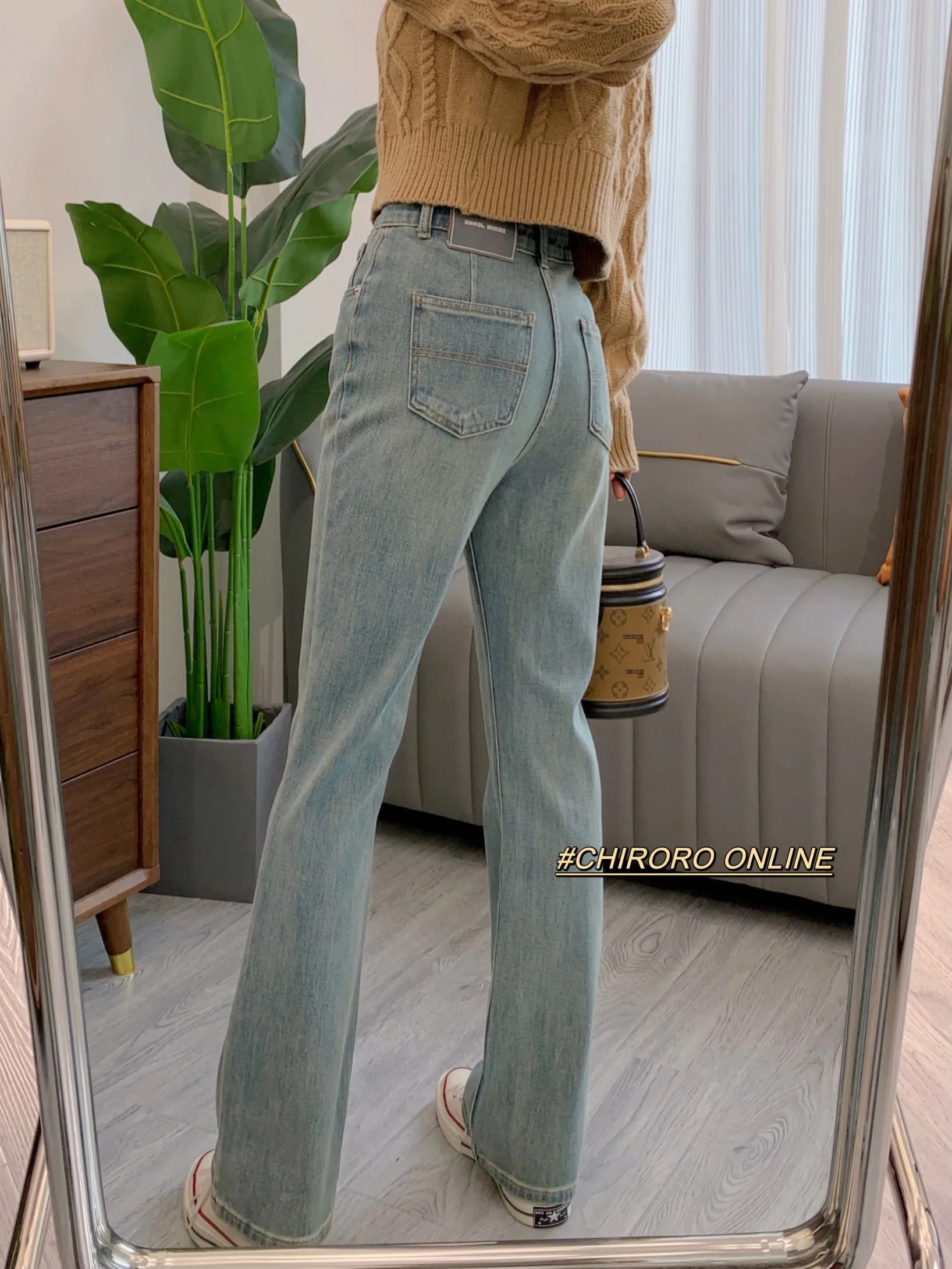 Женские джинсы-капри Slim Fit с высокой талией из эластичного хлопка, новые, весна-осень, с эффектом удлинения ног, микро-клеш
Женские джинсы-капри Slim Fit с высокой талией из эластичного хлопка, новые, весна-осень, с эффектом удлинения ног, микро-клеш