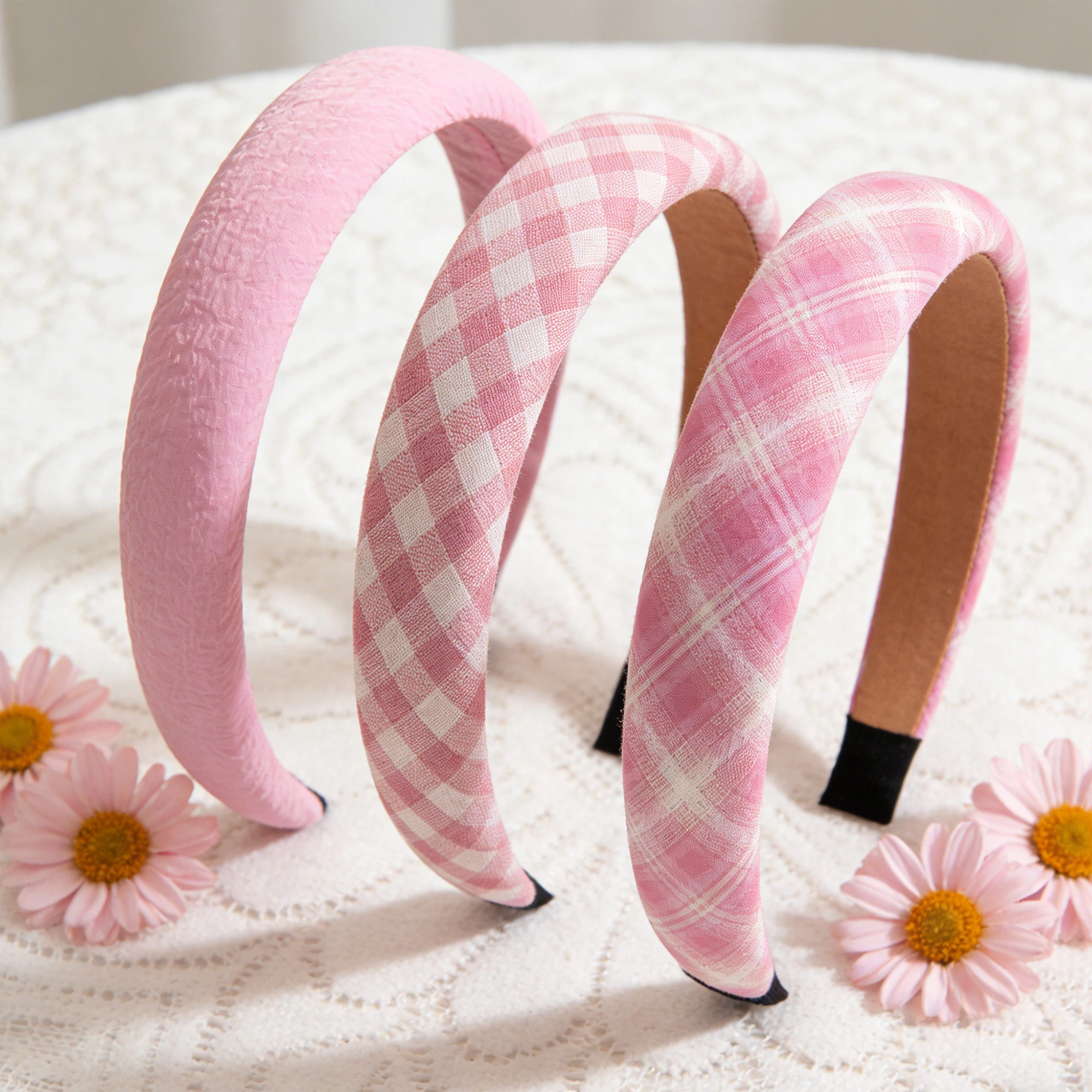 1pc Colorful plaid Headband, Hair Accessory for Everyday Fashion in Europe And America, Featuring a Easy Yet Sophisticated Style
1pc Colorful plaid Headband, Hair Accessory for Everyday Fashion in Europe And America, Featuring a Easy Yet Sophisticated Style