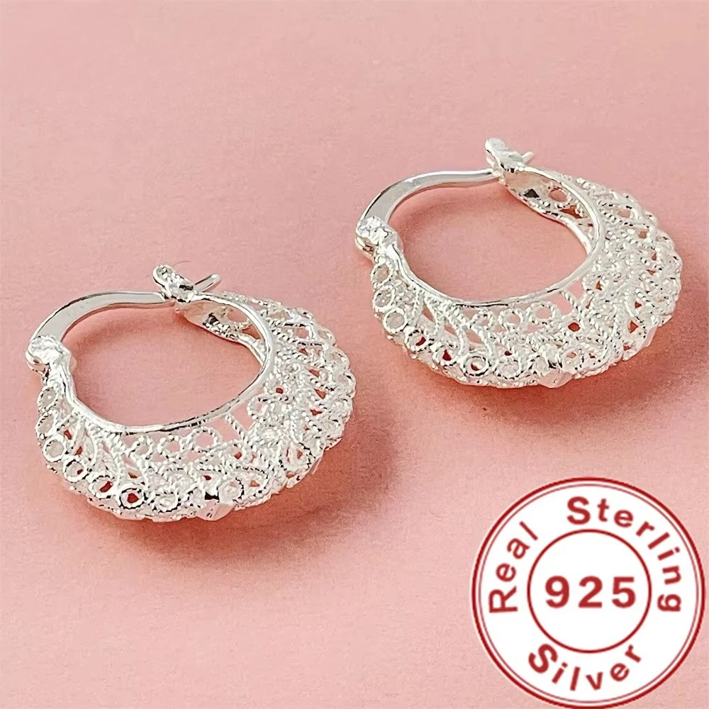 925 Sterling Silver Women's Earrings Hollow Design Moon Earrings Women's Wedding Jewelry Gift
925 Sterling Silver Women's Earrings Hollow Design Moon Earrings Women's Wedding Jewelry Gift