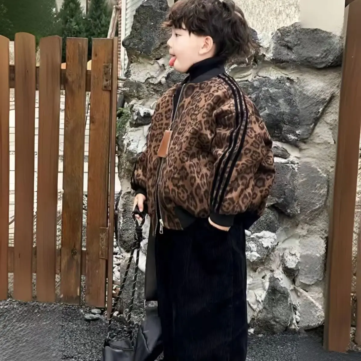 Winter Warm Kids Cotton Boys 2pcs Sets Leopard print Baseball Uniform Coat Jacket+Plus Velvet Corduroy Pants Handsome Suits Sets
Winter Warm Kids Cotton Boys 2pcs Sets Leopard print Baseball Uniform Coat Jacket+Plus Velvet Corduroy Pants Handsome Suits Sets