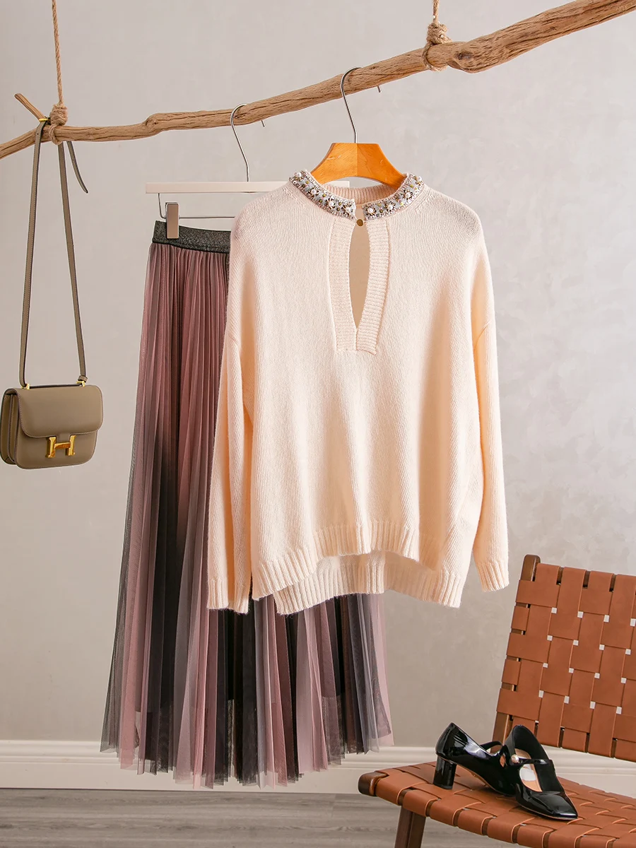 Женский вязаный свитер YongLeap Ele с частичной застежкой, свободный шерстяной топ с бусинами, новинка весенней коллекции, для работы и повседневной носки
Женский вязаный свитер YongLeap Ele с частичной застежкой, свободный шерстяной топ с бусинами, новинка весенней коллекции, для работы и повседневной носки