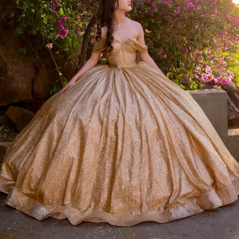 Блестящее бальное платье розового золота, платья Quinceanera с открытыми плечами и бантом, тюлевое платье для вечеринки, дня рождения, милое платье 16, Vestidos De 15 Anos
Блестящее бальное платье розового золота, платья Quinceanera с открытыми плечами и бантом, тюлевое платье для вечеринки, дня рождения, милое платье 16, Vestidos De 15 Anos