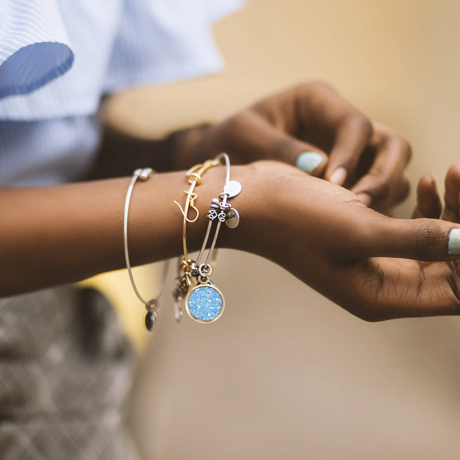 5pcs Resin Geode Pendant Sky-Blue Double Side Diy Jewelry Accessories For Necklace Bracelet Keychain Dangle Decor Hanging
5pcs Resin Geode Pendant Sky-Blue Double Side Diy Jewelry Accessories For Necklace Bracelet Keychain Dangle Decor Hanging