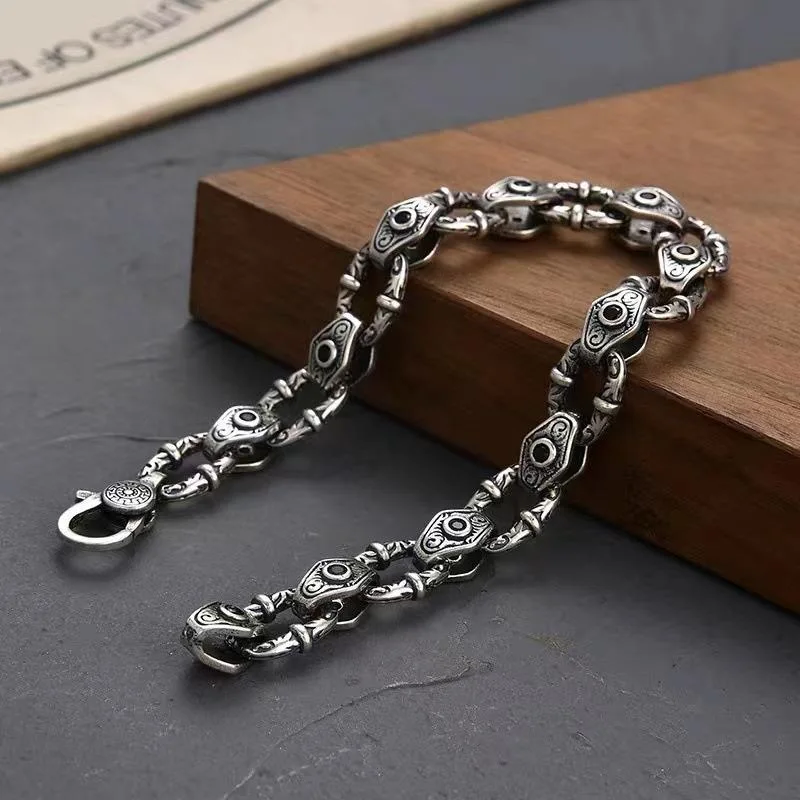 18/20/22CM 925 Silver Retro Bracelet Losange Demon Eyes Buckle Chain Men's Fashion Domineering Popular Jewelry Party Lucky Gift
18/20/22CM 925 Silver Retro Bracelet Losange Demon Eyes Buckle Chain Men's Fashion Domineering Popular Jewelry Party Lucky Gift