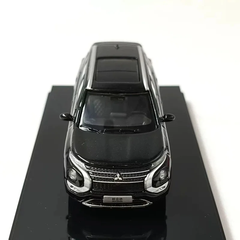 Diecast 1:64 Scale OUTLANDER 2023 Off-road Vehicle Alloy Car Model Ornament Souvenir Display Collection Hobby Gift
Diecast 1:64 Scale OUTLANDER 2023 Off-road Vehicle Alloy Car Model Ornament Souvenir Display Collection Hobby Gift