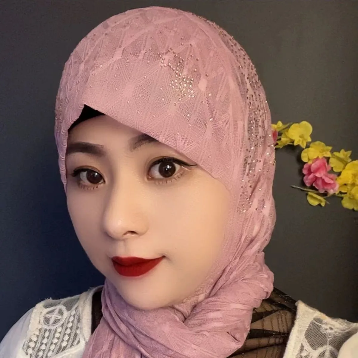Hijab Muslim Women Shawl Headscarf Free Shipping Luxury Tassels Scarf Malaysia Prayer Kufi Islam Saudi Arabia Silk Turban 05338
Hijab Muslim Women Shawl Headscarf Free Shipping Luxury Tassels Scarf Malaysia Prayer Kufi Islam Saudi Arabia Silk Turban 05338