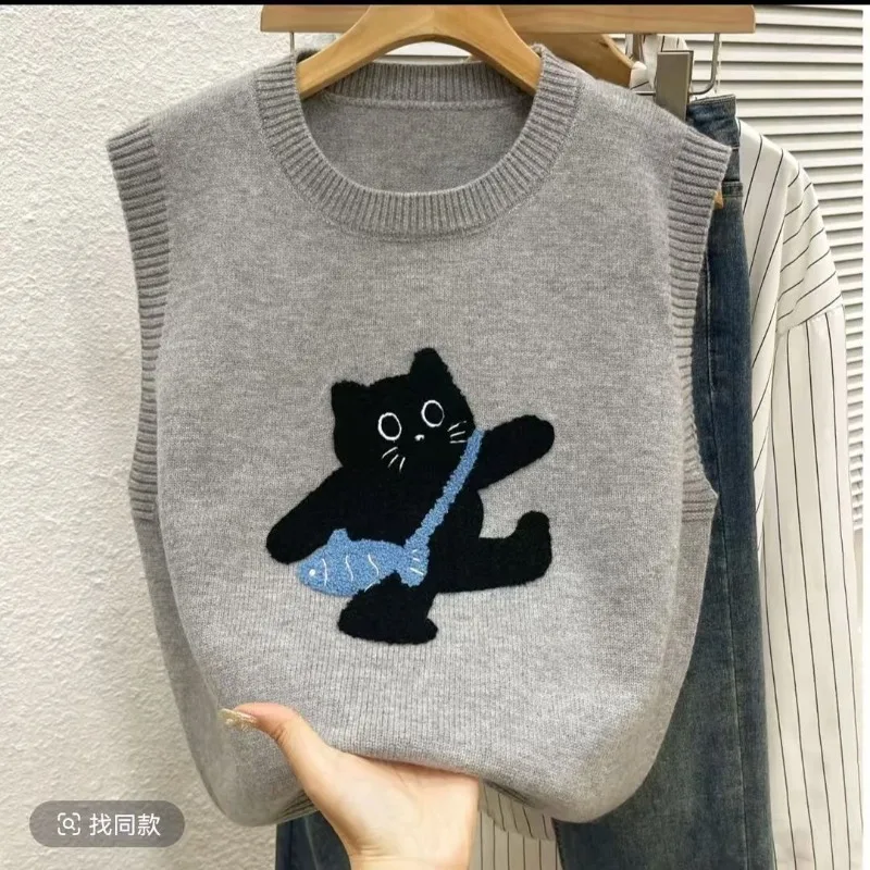 Свитер-жилет, женский повседневный пуловер без рукавов с вышивкой и круглым вырезом, осень-зима, вязаный свитер, короткая верхняя одежда, майка
Свитер-жилет, женский повседневный пуловер без рукавов с вышивкой и круглым вырезом, осень-зима, вязаный свитер, короткая верхняя одежда, майка