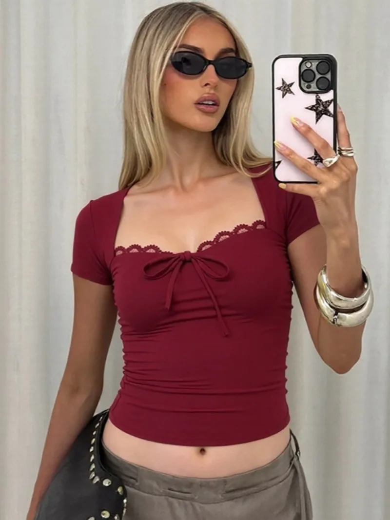 FDYOUI Women's Fashion Lace Patchwork T-shirt Streetwear Ladies Sexy Short Sleeve Bandage Tops Tees Y2K Slim Corset T Shirts
FDYOUI Women's Fashion Lace Patchwork T-shirt Streetwear Ladies Sexy Short Sleeve Bandage Tops Tees Y2K Slim Corset T Shirts