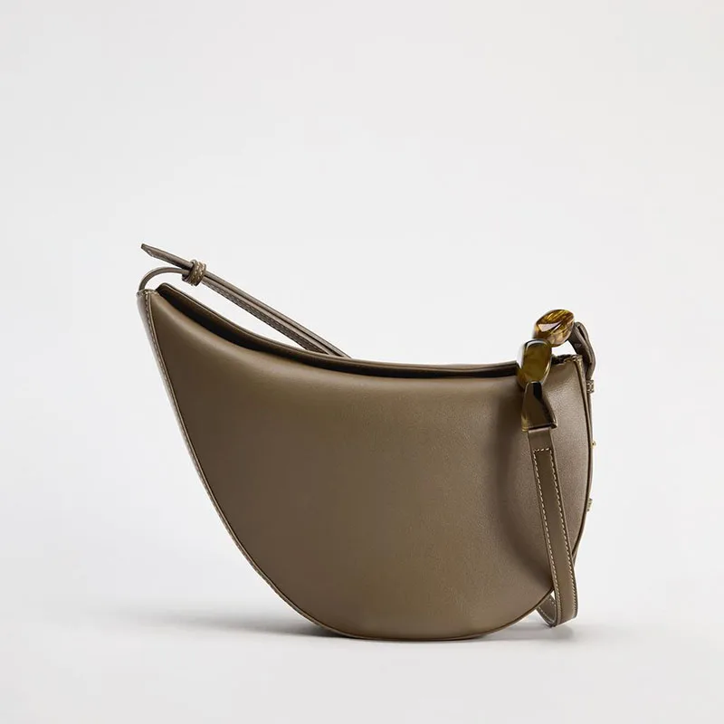 Wedding Totes All-match Commuter Underarm Bag New PU Leather Shoulder Bag for Women Bolso Mujer Fashion Handbag
Wedding Totes All-match Commuter Underarm Bag New PU Leather Shoulder Bag for Women Bolso Mujer Fashion Handbag