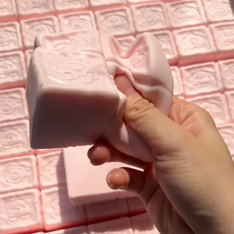 Squishy Strawberry Cube Squeeze Toys Slow Rebound Soft Stress Relief Sensory Fidget Toys Anti Anxiety Squeeze Toys for Adultss
Squishy Strawberry Cube Squeeze Toys Slow Rebound Soft Stress Relief Sensory Fidget Toys Anti Anxiety Squeeze Toys for Adultss