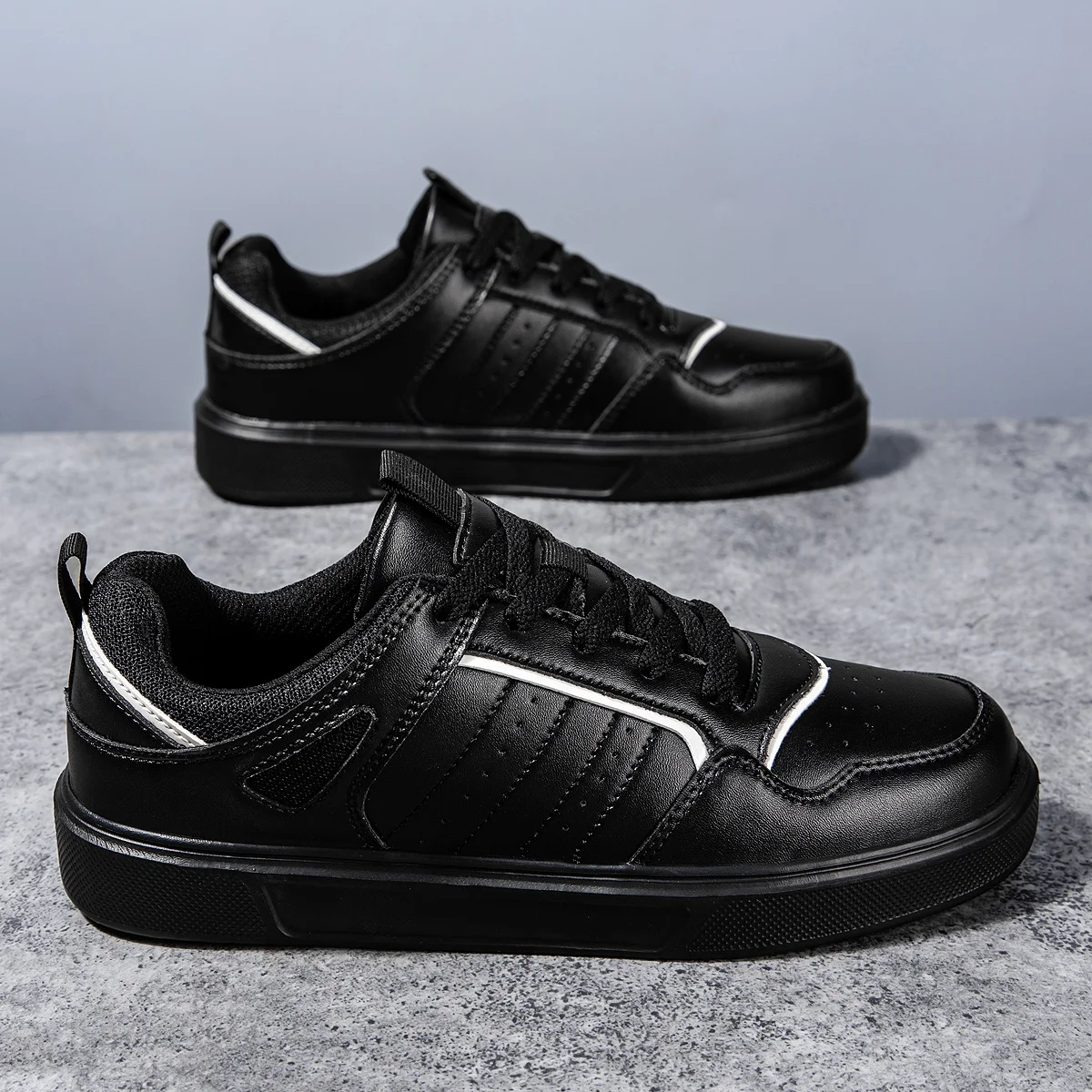 Flat-heeled White Men's Original Running Shoes Golf Boot Tennis For Men Sneakers High Quality Sports Tenismasculine 2025
Flat-heeled White Men's Original Running Shoes Golf Boot Tennis For Men Sneakers High Quality Sports Tenismasculine 2025