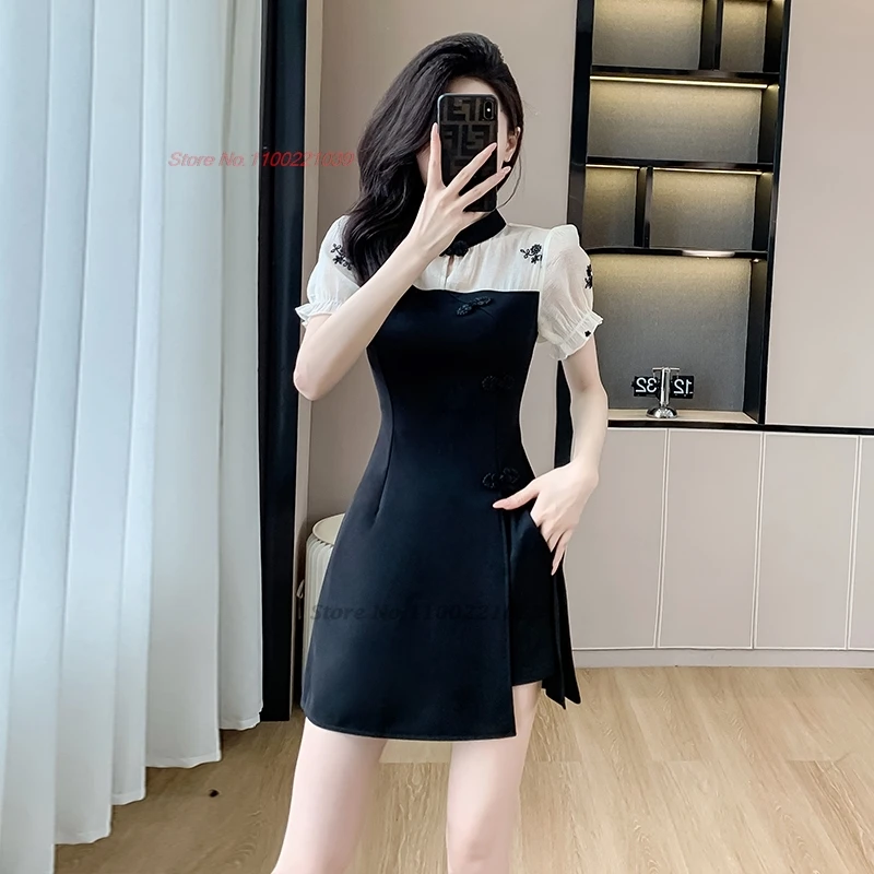 2024 traditional chinese banquet nightclub dress improved qipao chiffon patchwork qipao dress+shorts set hotel spa work dress
2024 traditional chinese banquet nightclub dress improved qipao chiffon patchwork qipao dress+shorts set hotel spa work dress