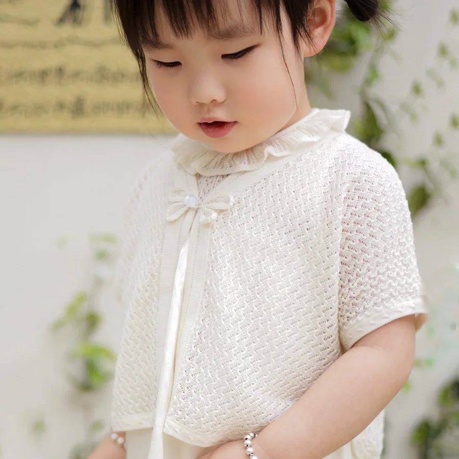 Girls Silk Cotton Jacquard Shawl for Girls Handmade Dragonfly Cardigan Cool Knit Air Conditioning Shirt for Summer
Girls Silk Cotton Jacquard Shawl for Girls Handmade Dragonfly Cardigan Cool Knit Air Conditioning Shirt for Summer