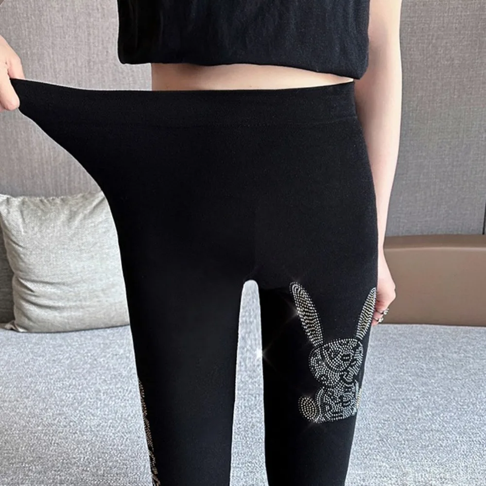 Black Women Rhinestone Leggings Knee Length Tights High Waist Yoga Shorts Streetwear Trousers Hip Lift Shorts Pants Ladies
Black Women Rhinestone Leggings Knee Length Tights High Waist Yoga Shorts Streetwear Trousers Hip Lift Shorts Pants Ladies