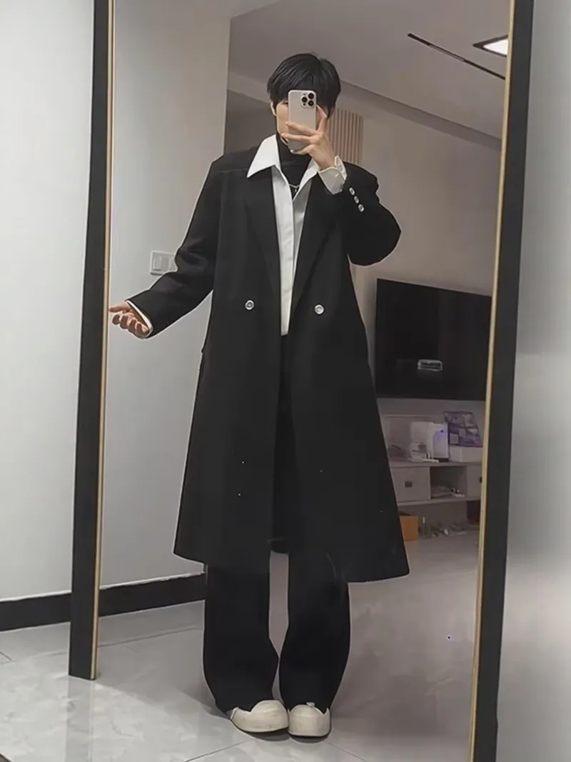 Мужское утепленное шерстяное пальто Briti Sle, зимнее, хлопковое, средней длины, ветрозащитное, верхняя одежда в корейском стиле.
Мужское утепленное шерстяное пальто Briti Sle, зимнее, хлопковое, средней длины, ветрозащитное, верхняя одежда в корейском стиле.