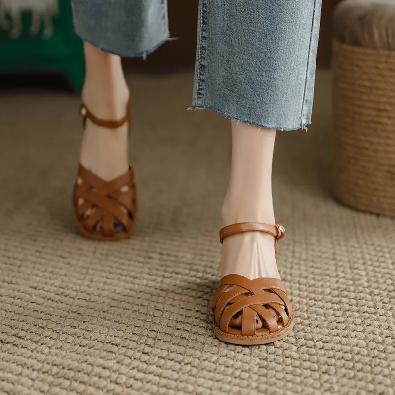 Retro Women's Sandals Roman Literary Style Hollow Female Shoes 2023 Summer Solid Color Thick Heels Flat Bottom Ladies Shoes
Retro Women's Sandals Roman Literary Style Hollow Female Shoes 2023 Summer Solid Color Thick Heels Flat Bottom Ladies Shoes