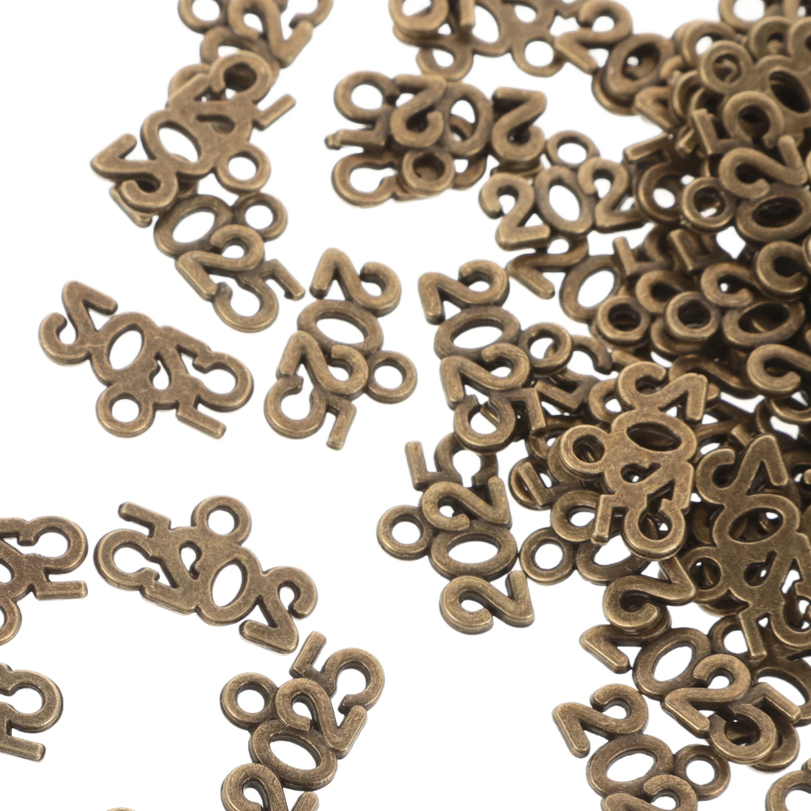 100Pcs 2025 Charms Pendants Durable Zinc Alloy for DIY Jewelry Making Necklace Bracelet Accessories Number Pendant
100Pcs 2025 Charms Pendants Durable Zinc Alloy for DIY Jewelry Making Necklace Bracelet Accessories Number Pendant