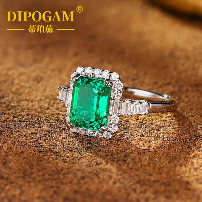 2.2ct Cultured Emerald Ring with Wood Tone Green Sapphire 925 Sterling Silver Color Gemstone Ring for Women
2.2ct Cultured Emerald Ring with Wood Tone Green Sapphire 925 Sterling Silver Color Gemstone Ring for Women
