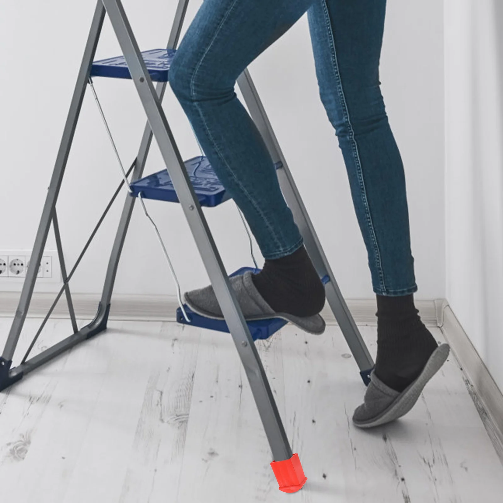 2Pcs Ladder Foot Covers Rubber Non Slip Safety Stabilizer Pads Durable Ladder Accessories for Indoor Outdoor Use 
2Pcs Ladder Foot Covers Rubber Non Slip Safety Stabilizer Pads Durable Ladder Accessories for Indoor Outdoor Use