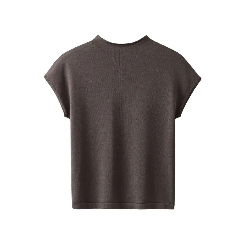 High Quality Silk Fashionable Simple Half High Collar Summer Knitted Top Women's Overhead T-shirt Soft Comfortable Breathable
High Quality Silk Fashionable Simple Half High Collar Summer Knitted Top Women's Overhead T-shirt Soft Comfortable Breathable