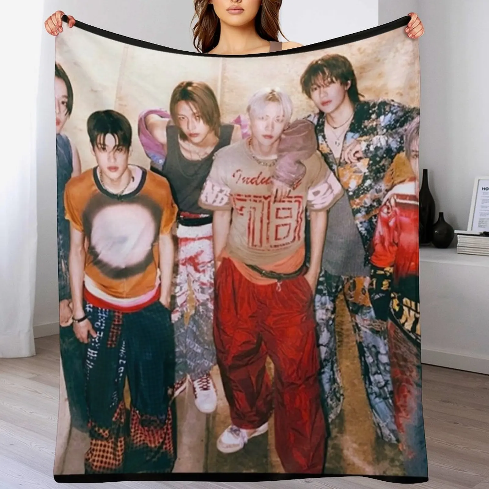 RIIZE rise and realize kpop group logo Throw Blanket blankets and throws Weighted Flannels Loose Blankets
RIIZE rise and realize kpop group logo Throw Blanket blankets and throws Weighted Flannels Loose Blankets