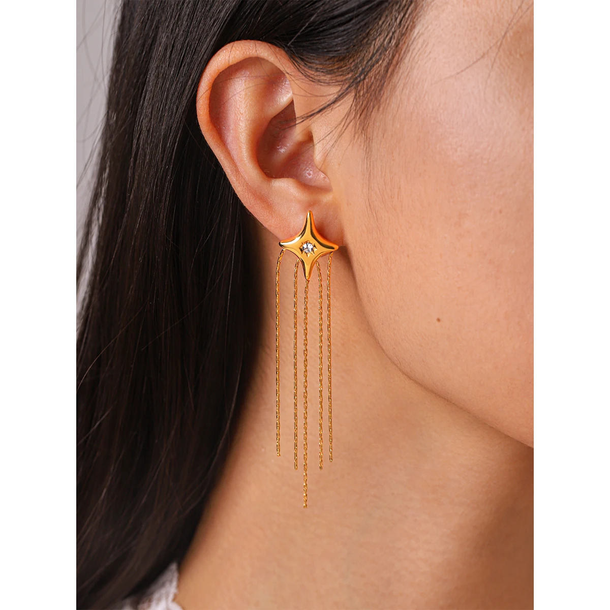 Elegant Long Tassel Four-pointed Star CZ Earrings For Women 18K Gold Plated Stainless Steel Geometric Jewelry Gift
Elegant Long Tassel Four-pointed Star CZ Earrings For Women 18K Gold Plated Stainless Steel Geometric Jewelry Gift