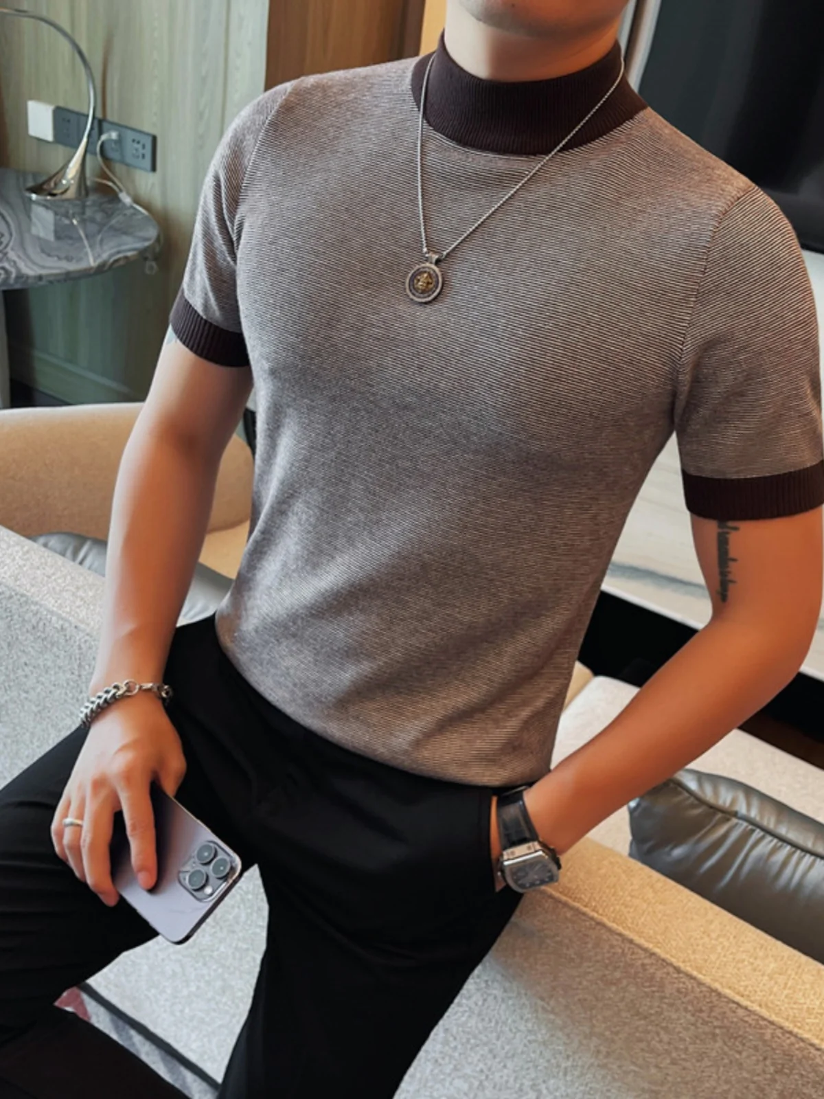 Men's Knitted ort Sve T-irt f High Collar Slim Fit Casual Faionable Breathable Urban Sle Top for Autumn
Men's Knitted ort Sve T-irt f High Collar Slim Fit Casual Faionable Breathable Urban Sle Top for Autumn