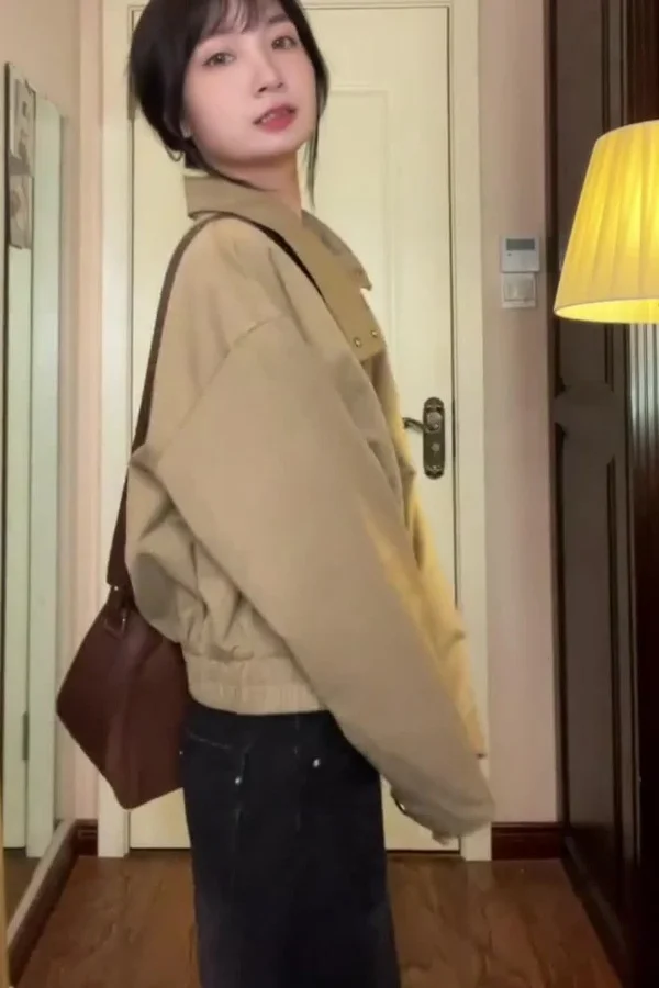 Женские короткие стеганые куртки с минималистичной подкладкой, пушистые двубортные вечерние декоративные усовершенствованные кружевные дубленки Abrigo
Женские короткие стеганые куртки с минималистичной подкладкой, пушистые двубортные вечерние декоративные усовершенствованные кружевные дубленки Abrigo