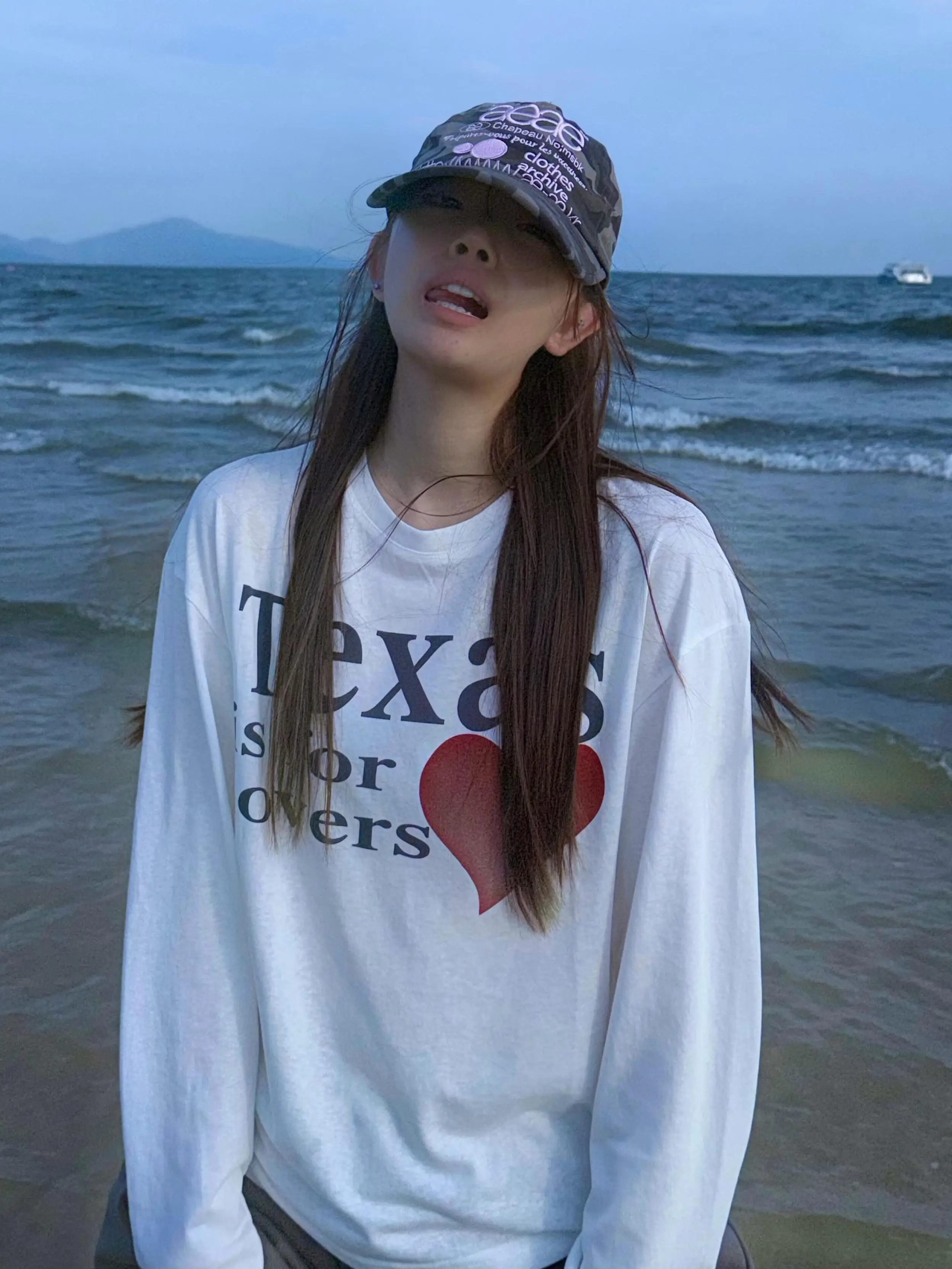 East Today Casual Long Sleeve Cotton T-Shirt Women's Loose Fit Comfortable Pure Cotton Soft round Neck Printed Love Quote
East Today Casual Long Sleeve Cotton T-Shirt Women's Loose Fit Comfortable Pure Cotton Soft round Neck Printed Love Quote