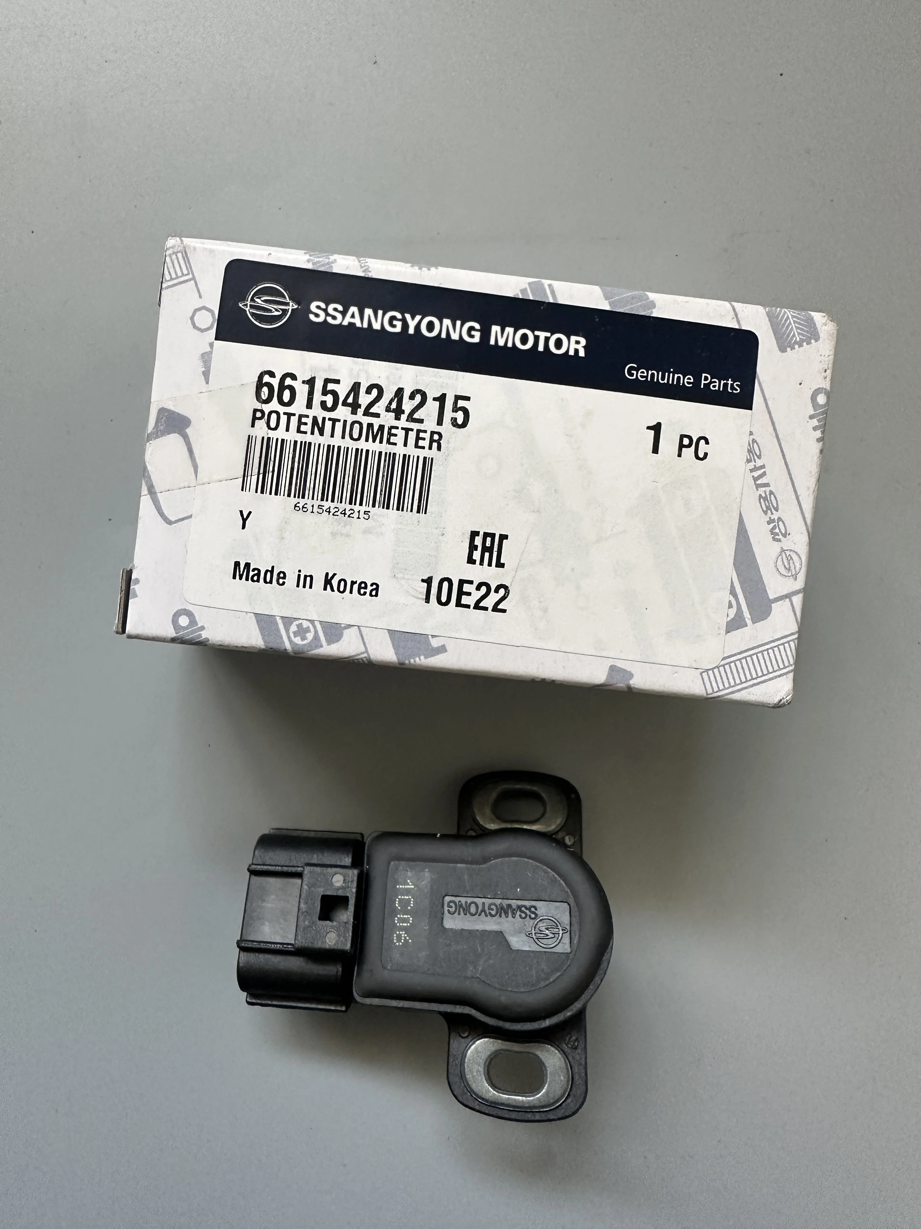 Genuine Throttle Position Sensor 6615424215 For Ssangyong Korando Rexton Musso Sports
Genuine Throttle Position Sensor 6615424215 For Ssangyong Korando Rexton Musso Sports