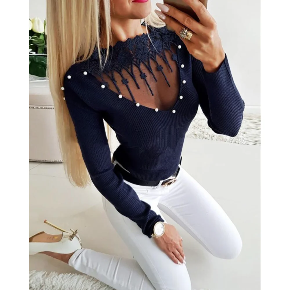 Women Autumn Pearls Decor Boat Neck Crochet Lace Trim Sheer Mesh Spliced Sweater Slim Fit Knit Top Winter Fashion Wear Outfits
Women Autumn Pearls Decor Boat Neck Crochet Lace Trim Sheer Mesh Spliced Sweater Slim Fit Knit Top Winter Fashion Wear Outfits
