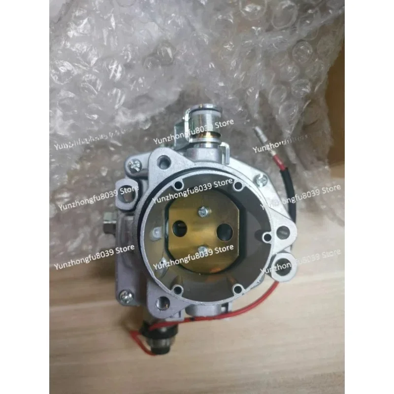 HW310 carburetor origina EH65 carburetor Electric King two-cylinder power welding machine carburetor electric
HW310 carburetor origina EH65 carburetor Electric King two-cylinder power welding machine carburetor electric