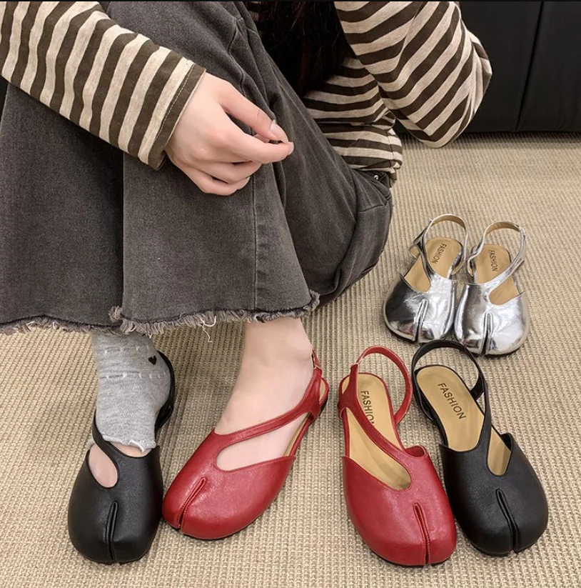 2026 Summer Shoes Split Toe Sandals Women Ballet Flats Summer Casual Slingbacks Tabi Mary Janes Walking Clog Shoes A0063
2026 Summer Shoes Split Toe Sandals Women Ballet Flats Summer Casual Slingbacks Tabi Mary Janes Walking Clog Shoes A0063