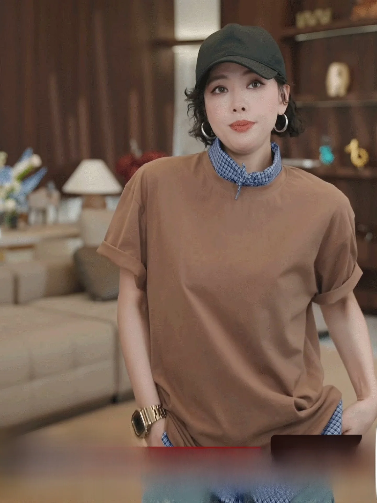 Новая женская хлопковая футболка Changli Spring с круглым вырезом и коротким рукавом: повседневная, удобная, стройнящая, мягкая, классическая, модная
Новая женская хлопковая футболка Changli Spring с круглым вырезом и коротким рукавом: повседневная, удобная, стройнящая, мягкая, классическая, модная