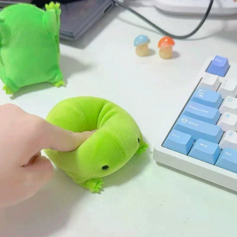 Cute Frog Plush Toys Cartoon Stuffed Animal Doll Decorations Kawaii Frog Plushies Toys For Friends Birthday Gifts
Cute Frog Plush Toys Cartoon Stuffed Animal Doll Decorations Kawaii Frog Plushies Toys For Friends Birthday Gifts