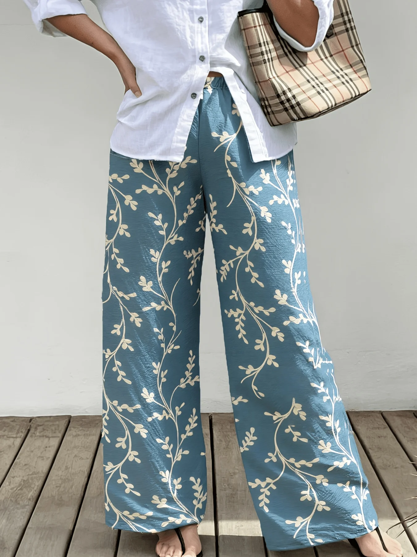 Summer Boho Floral Print Wide Leg Pants, Elastic Waist Breathable Loose Trousers for Women
Summer Boho Floral Print Wide Leg Pants, Elastic Waist Breathable Loose Trousers for Women